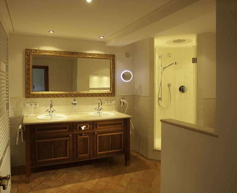 Schwarzer Adler Vogtsburg Room photo